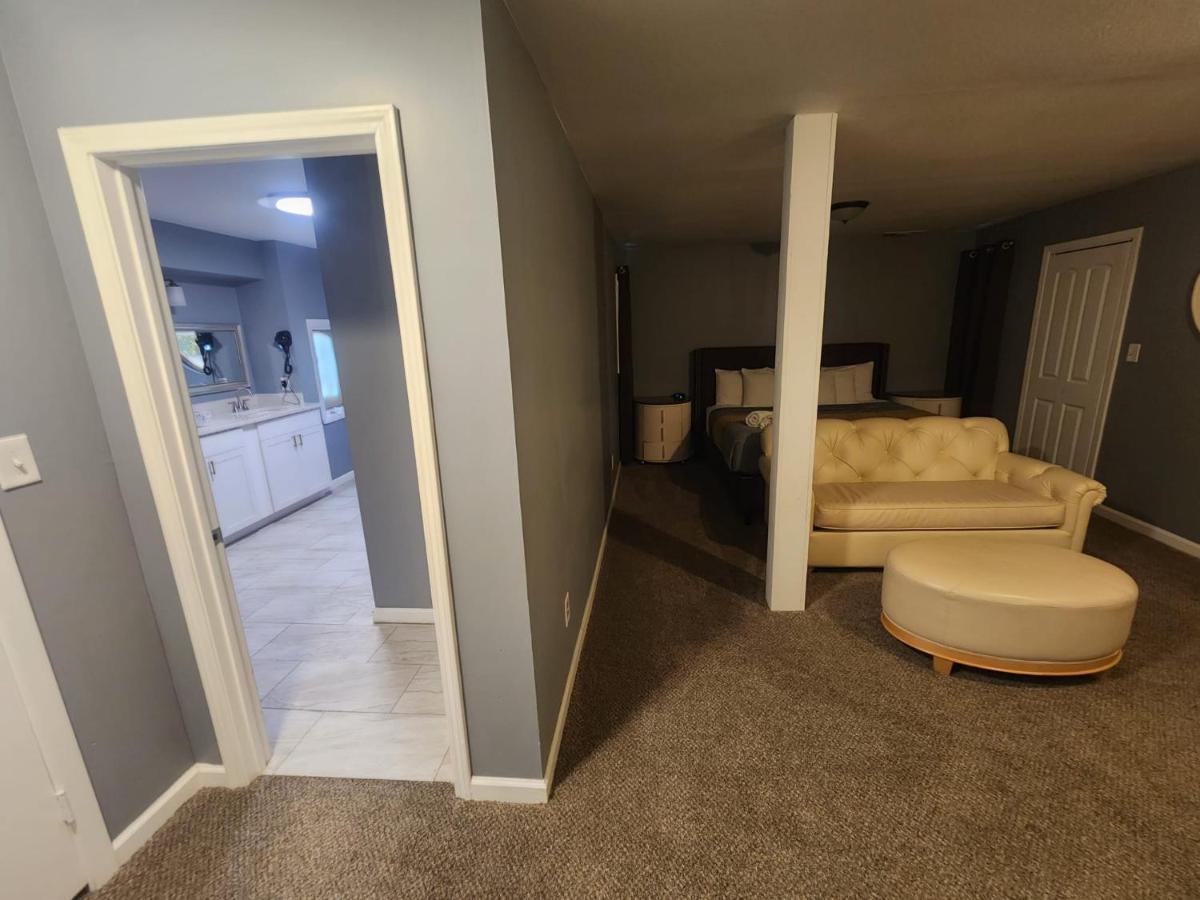 Вилла Super Large East Memphis 23 Beds Экстерьер фото