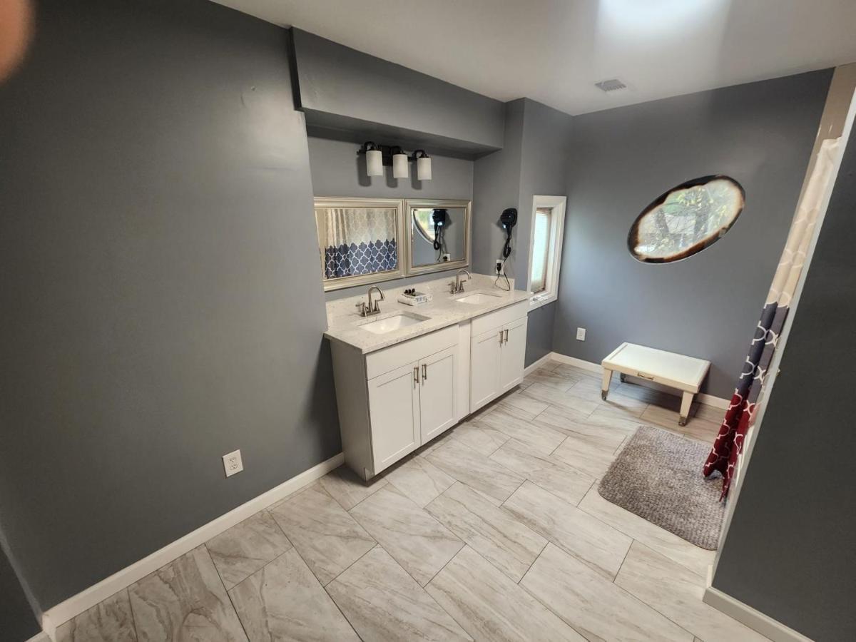 Вилла Super Large East Memphis 23 Beds Экстерьер фото