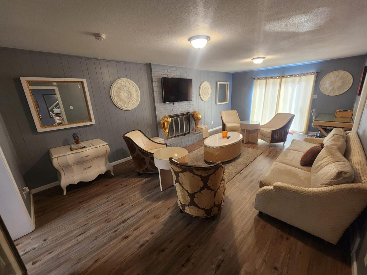 Вилла Super Large East Memphis 23 Beds Экстерьер фото