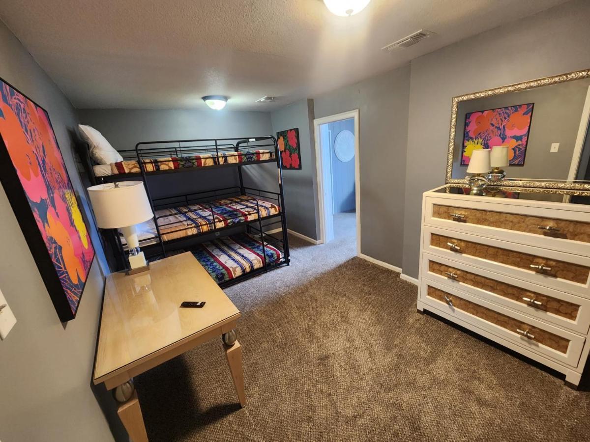 Вилла Super Large East Memphis 23 Beds Экстерьер фото